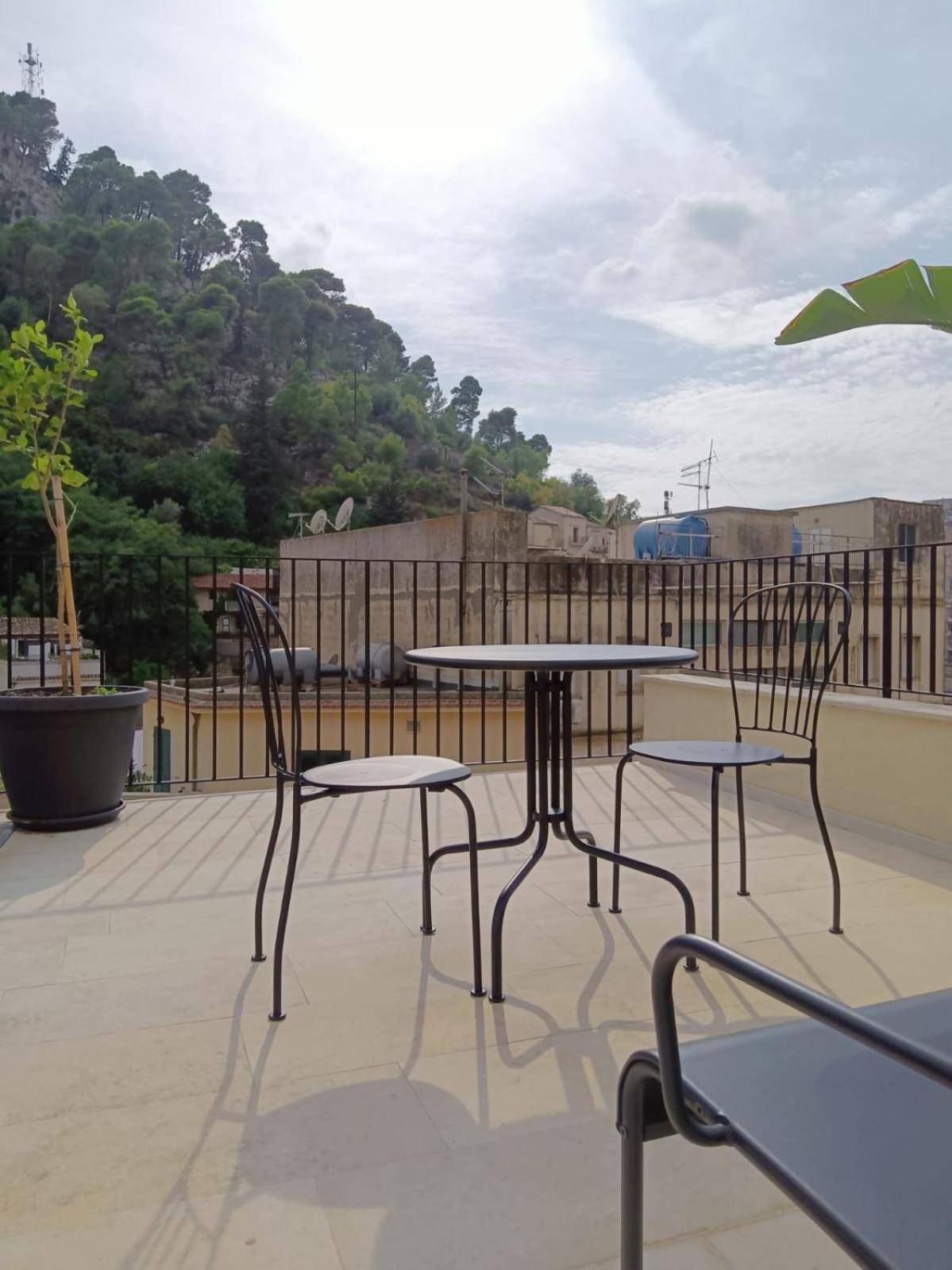 Acciana Rooms Μόντικα Εξωτερικό φωτογραφία